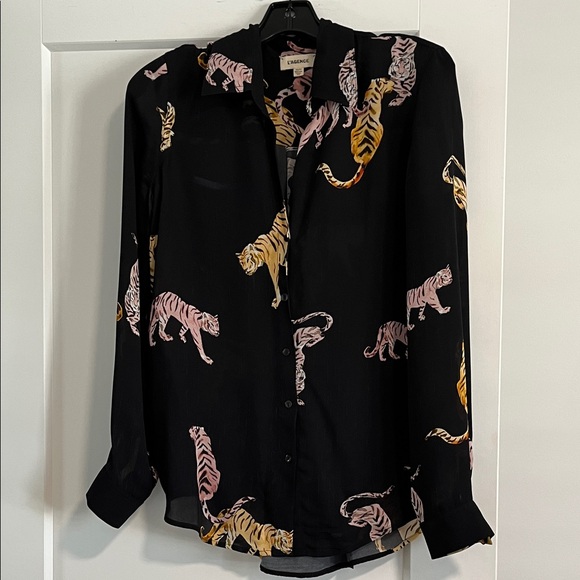 L'AGENCE Black Shirt with Tiger Pattern - Picture 1 of 2